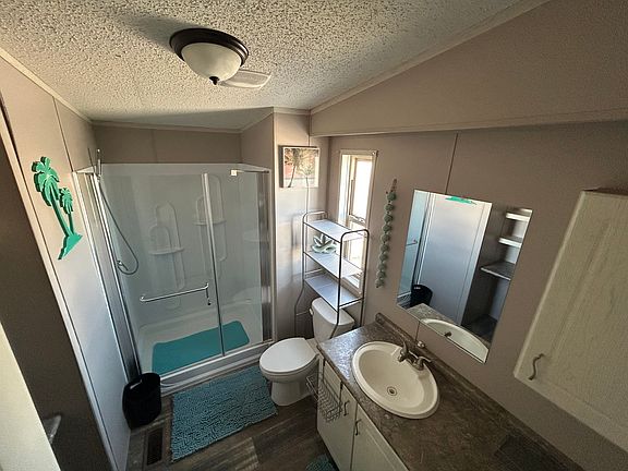 3rd image of 455 Moser Ave #26