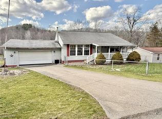 6916 Wardell Hollow Rd SE, Uhrichsville, OH 44683
