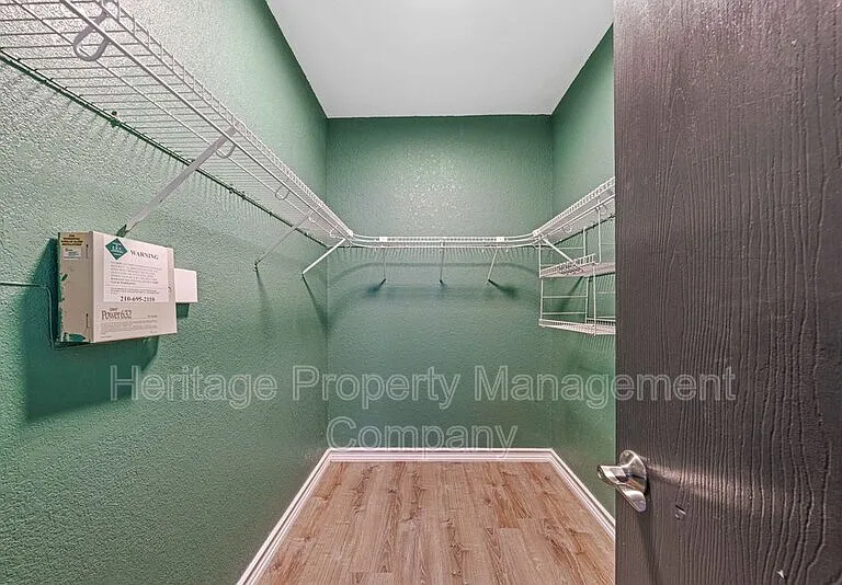 719 Eagle Trl — Photo 20