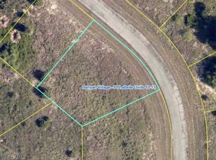 214 Leinster Pl, Labelle, FL 33935