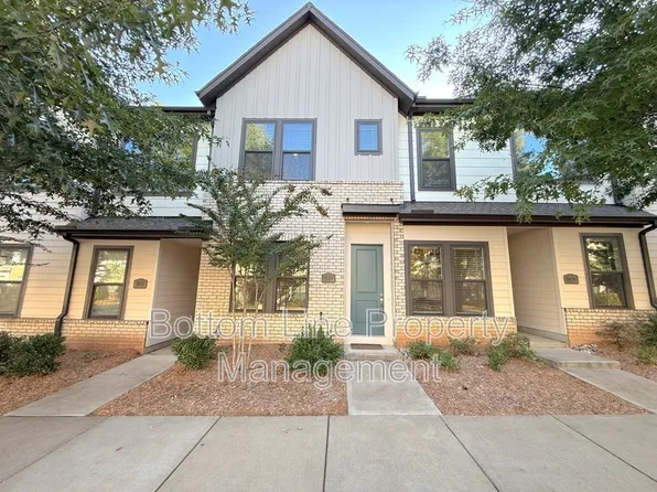 5915 Ardrey Kell Rd, Charlotte, NC 28277
