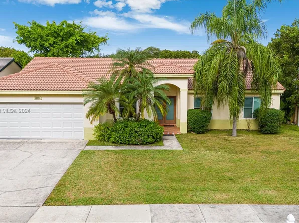 19950 Cutler Ct, Cutler Bay, FL 33189