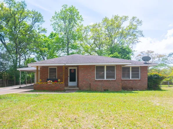 107 E Forest Ave, Troy, AL 36081