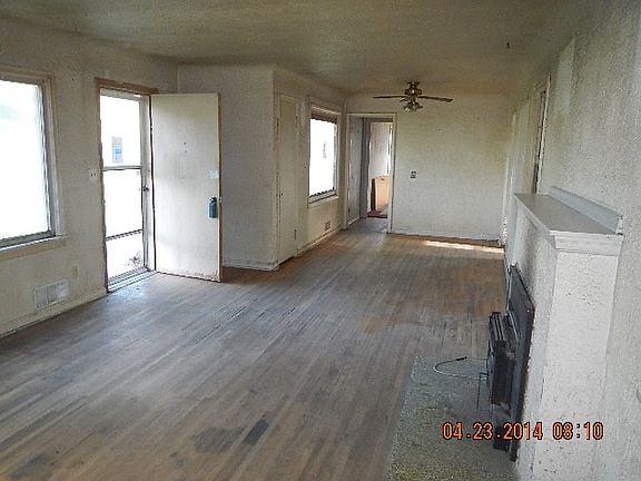4th image of 350 S Cooper Ave