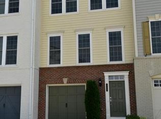 215 Great Laurel Sq SE, Leesburg, VA