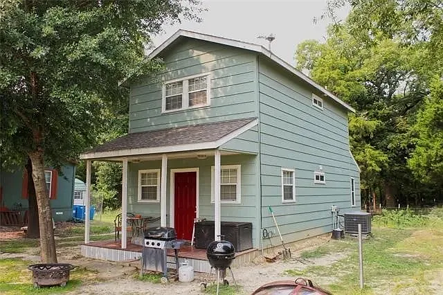 3 bed, 896 sqft, $1,500 — Photo 4