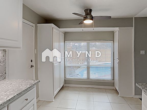 4th image of 3649 Janlyn Ln