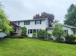 4011 Collegeview Dr, Cortland, NY 13045
