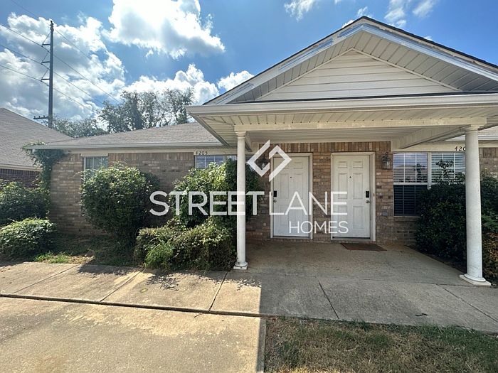 1st image of 4205 Magnolia St