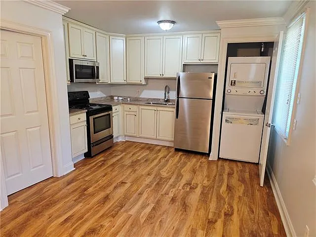 1 bed, 1.0 bath, 437 sqft, $1,150 — Photo 3