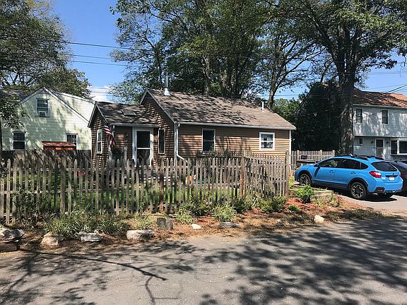 2nd image of 67 Whitney Ave
