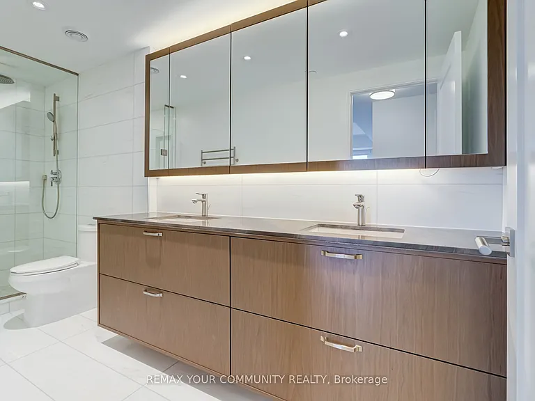 30 Inn On The Park Dr #2307 — Photo 33