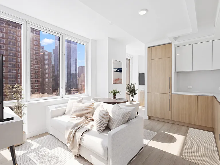 605 W 42nd St #26M — Photo 2
