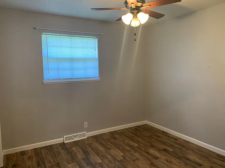 2813 Massachusetts Ave — Photo 15