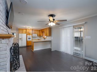 2808 Murdock Ln, Albemarle, NC 28001