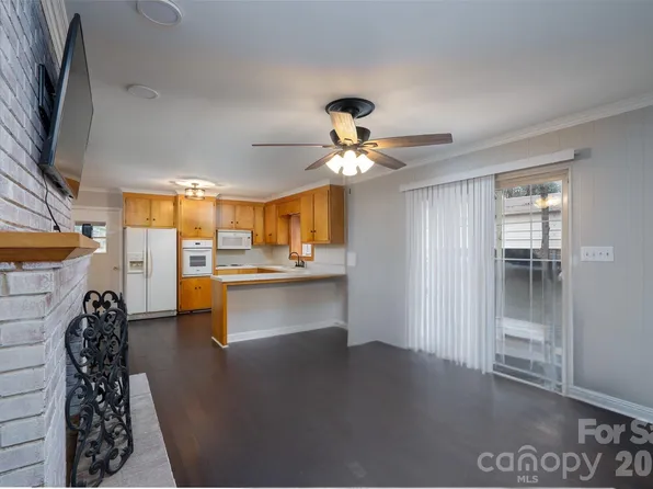 2808 Murdock Ln, Albemarle, NC 28001