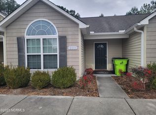 222 Church Hill Ct, New Bern, NC 28562
