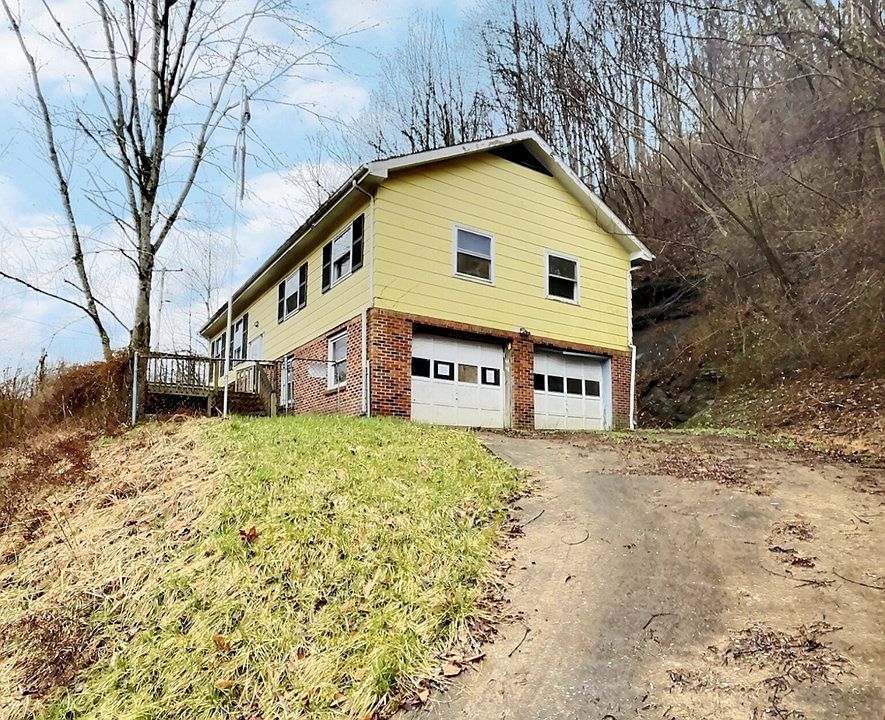 5 Mayo Holw, Prestonsburg, KY 41653 MLS 118641 Zillow