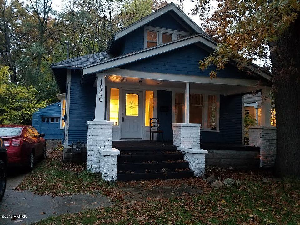 1st image of 1666 Kalamazoo Ave SE