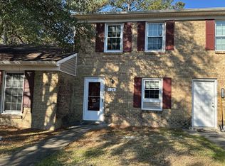 103 Palace Cir, Jacksonville, NC 28546