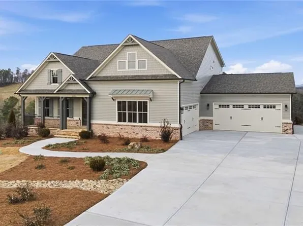 5352 Price Rd, Gainesville, GA 30506