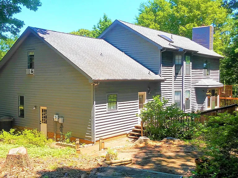 4167 Greenview Ct — Photo 3