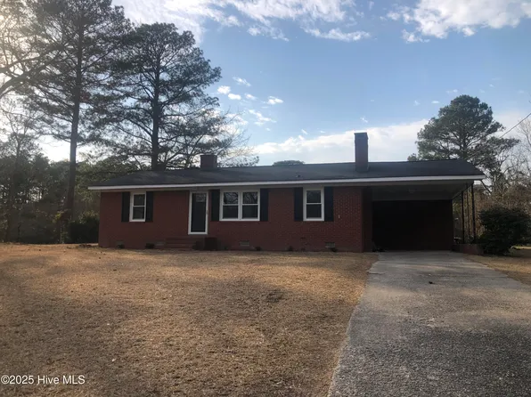 105 Lakeside Drive, Snow Hill, NC 28580