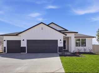 3571 E Jamestown Dr, Nampa, ID 83686