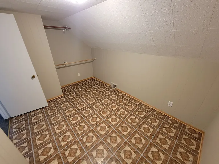4724 Tioga St — Photo 25