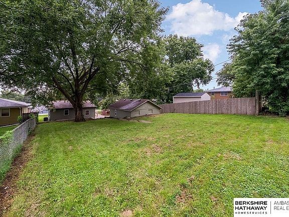 5th image of 7306 S 28th St