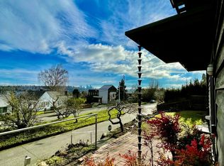 2607 27th Ave W, Seattle, WA 98199