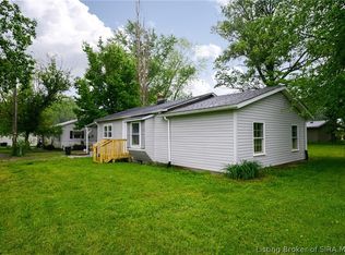 452 N Main St, Scottsburg, IN 47170