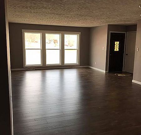 2nd image of 208 W South St