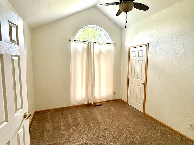 3812 Spyglass Cir #3812 — Photo 12