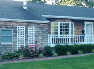 44 Roosevelt Blvd, East Patchogue, NY 11772