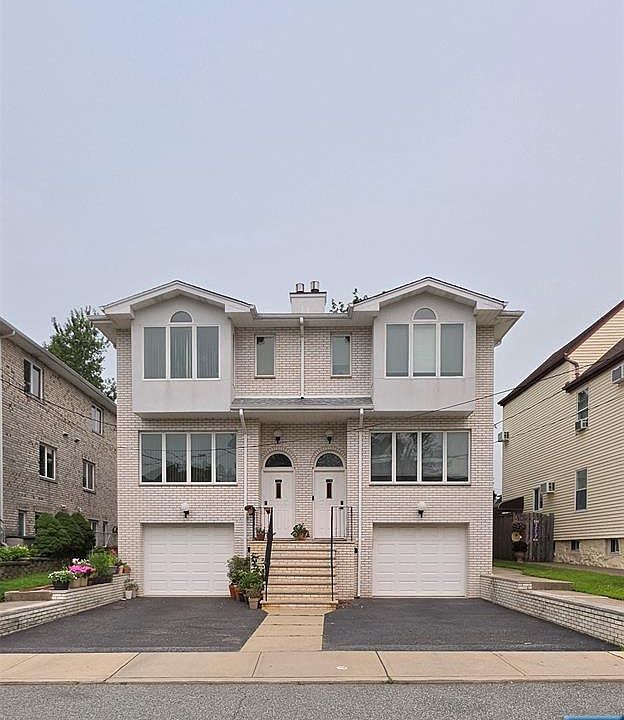 1st image of 18 Short St