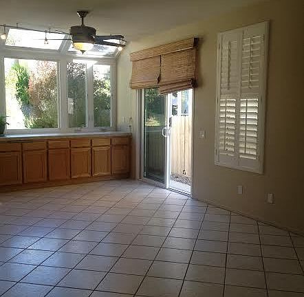 5th image of 1562 Avenida Guillermo