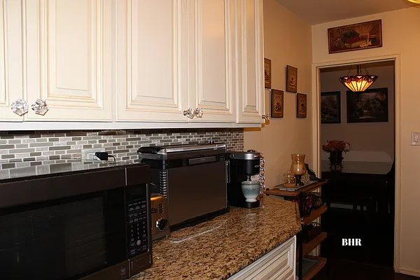 Sold by Bright Horizons Realty | media 24