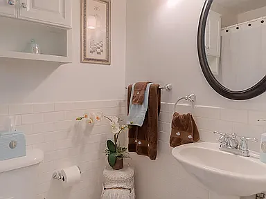 855 Claytor Sq — Photo 9