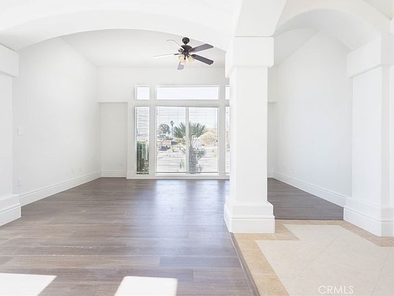 4th image of 16233 Ridge View Dr