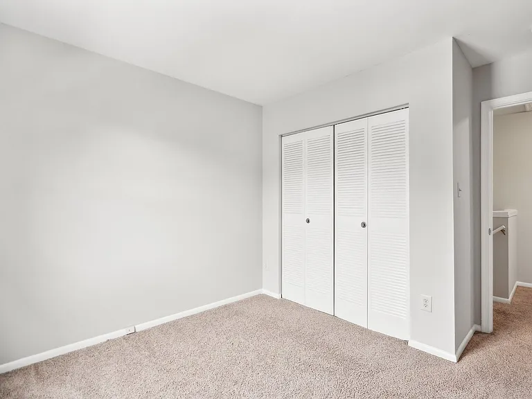 7907 Timarand Ct — Photo 25
