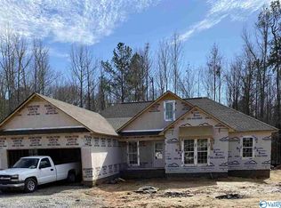 2715 Reeves St, Hokes Bluff, AL 35903