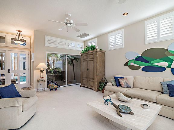 4th image of 16301 Port Dickinson Dr