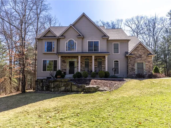 9 Linden Ln, Painted Post, NY 14870