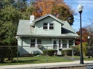 304 Pindle Ave, Englewood, NJ 07631
