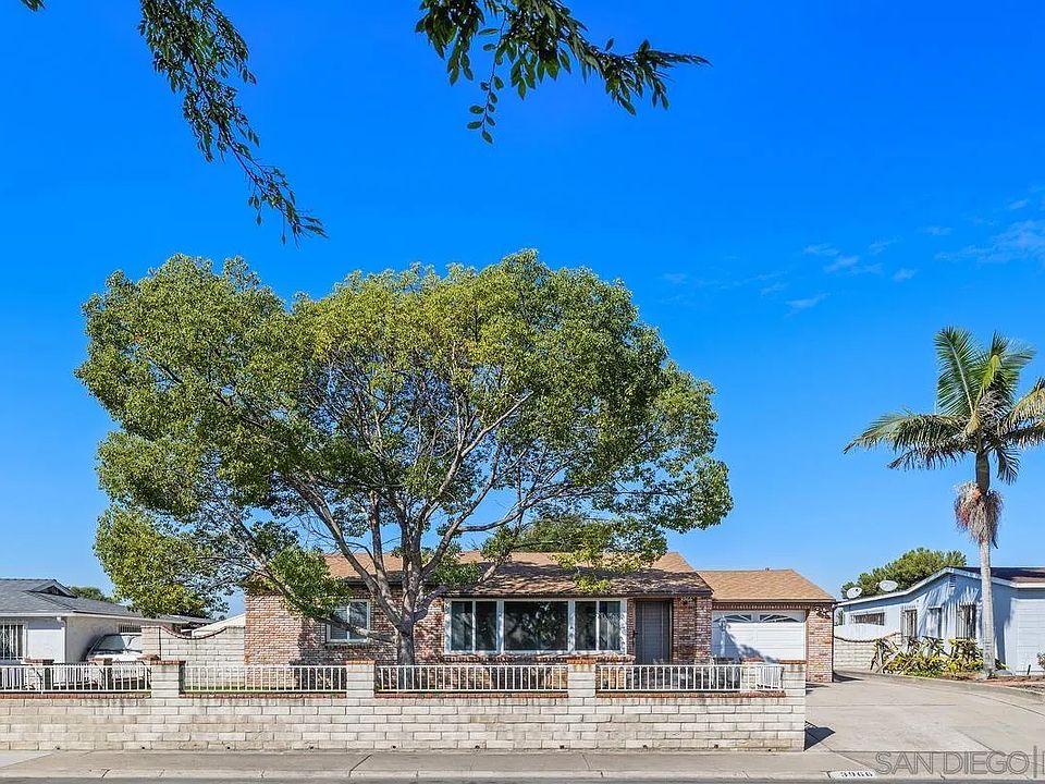 1st image of 3966 Vista Grande Dr