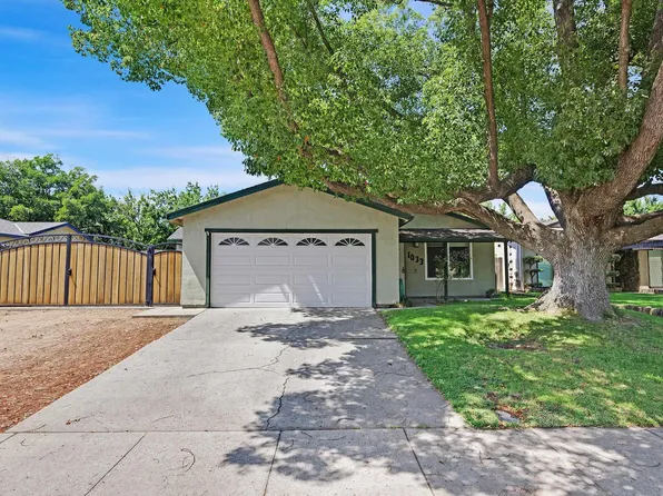 1033 Parkside Ave, Manteca, CA 95336