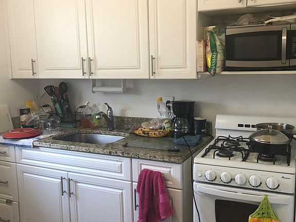5th image of 4613 Bougainvilla Dr #2