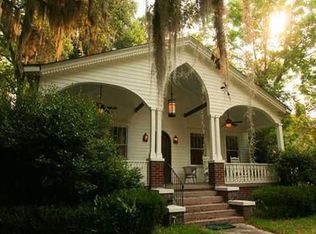 6 Bonaventure Rd, Savannah, GA 31404