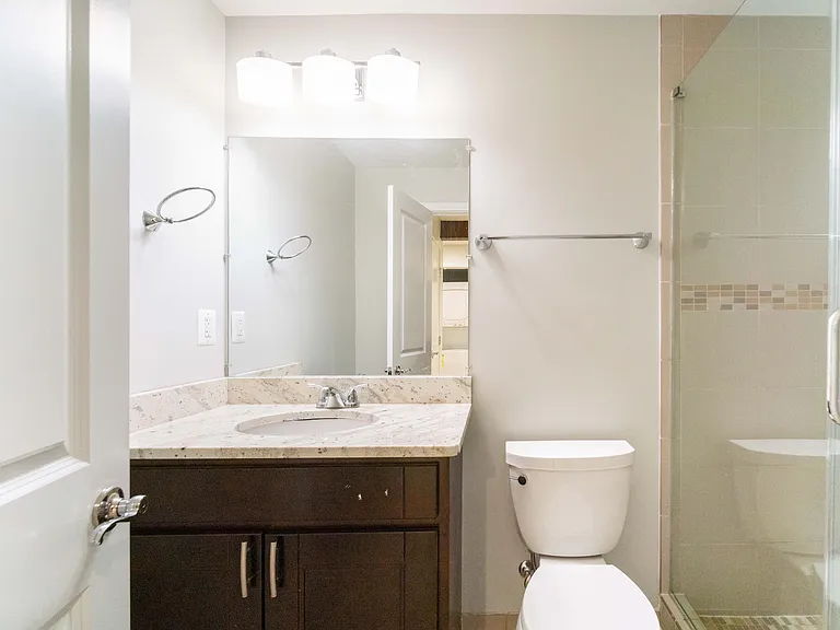1361-1361B Perry Pl NW — Photo 14
